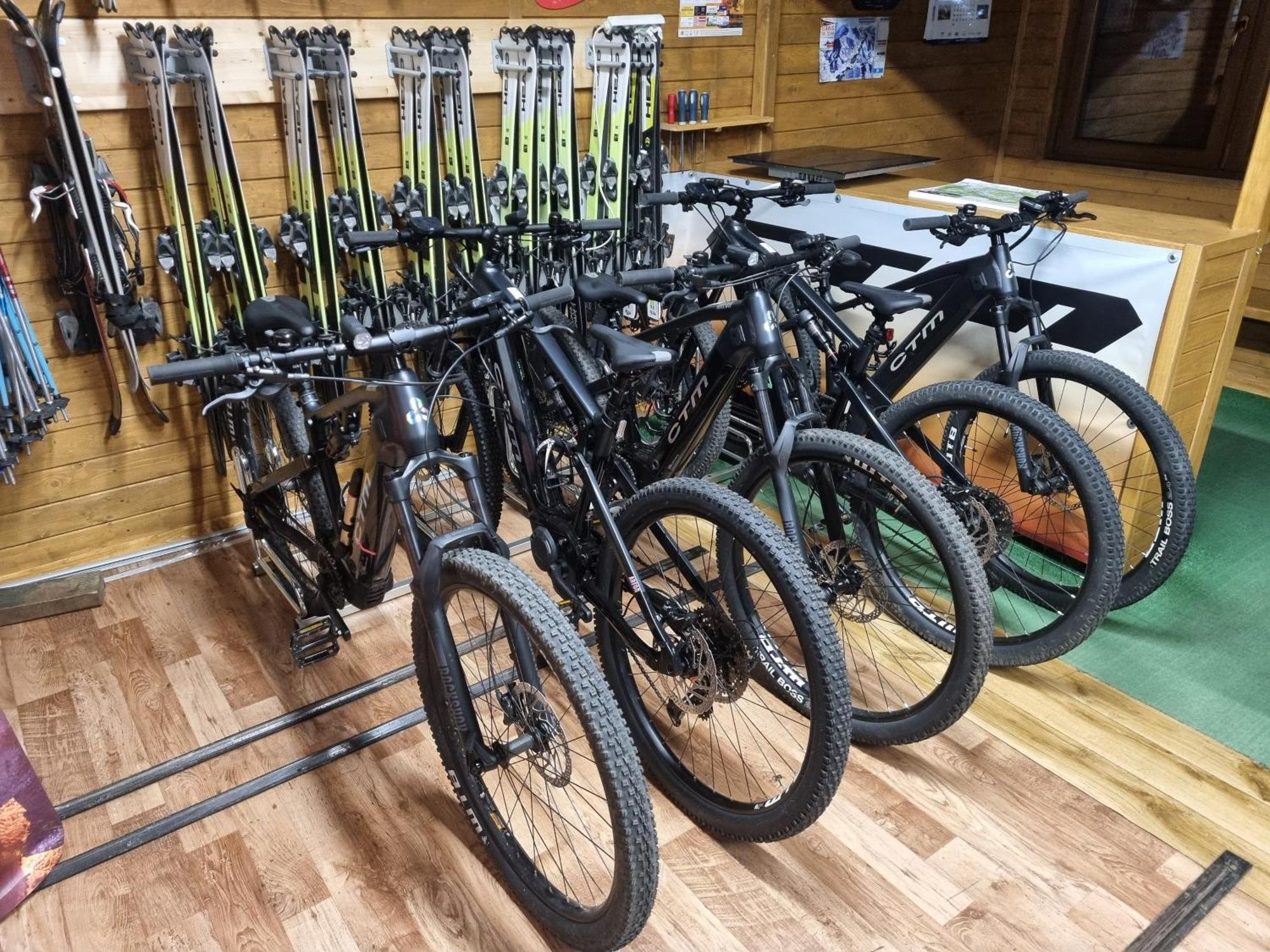 Apartament Elbrus Czyrna Szczyrk Wypozyczalnia Rowerow E-Bike Czyrna Szkola Narciarska & Wypozyczalnia Ski Serwis 外观 照片